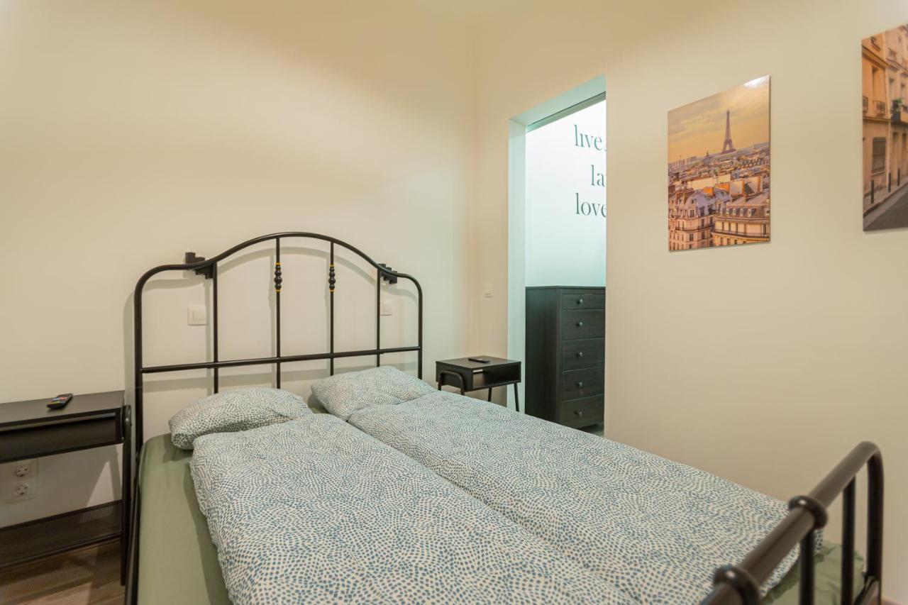 Downtown Studio Flat In Budapest, Mona Buitenkant foto